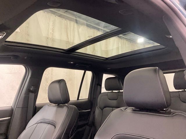 New 2026 Steel Blue Exterior Paint Jeep Limited Reserve image 21