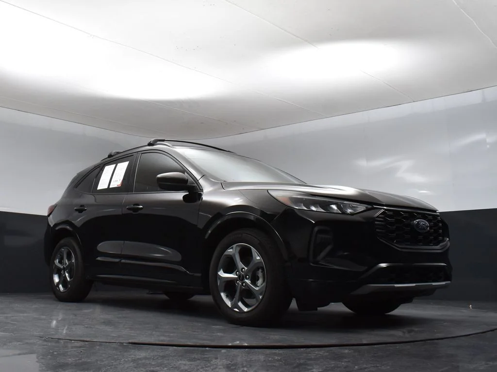 Used 2024 Black Ford ST-Line image 30