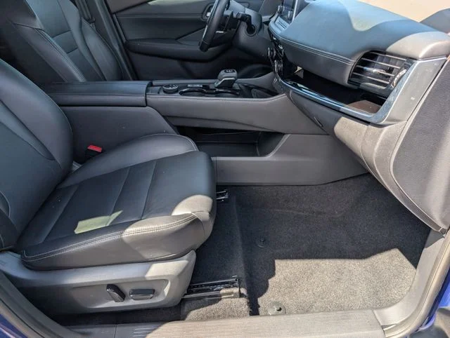2023 Nissan Rogue SL - Photo 30