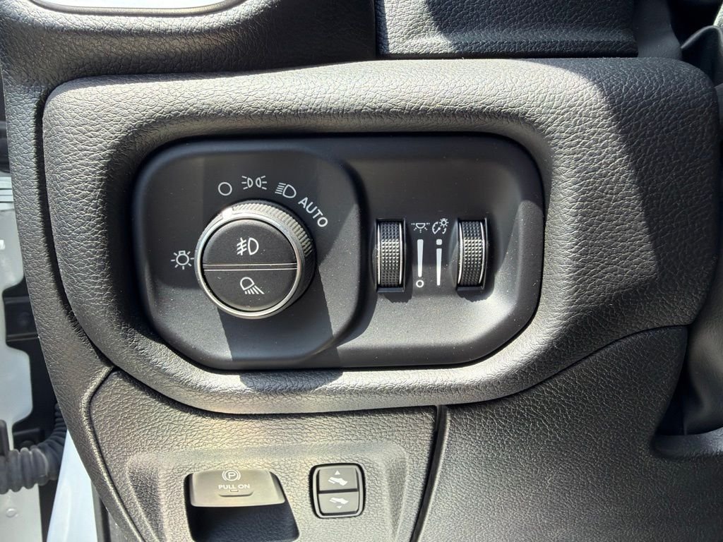 2022 RAM Ram 1500 Pickup Laramie - Photo 16