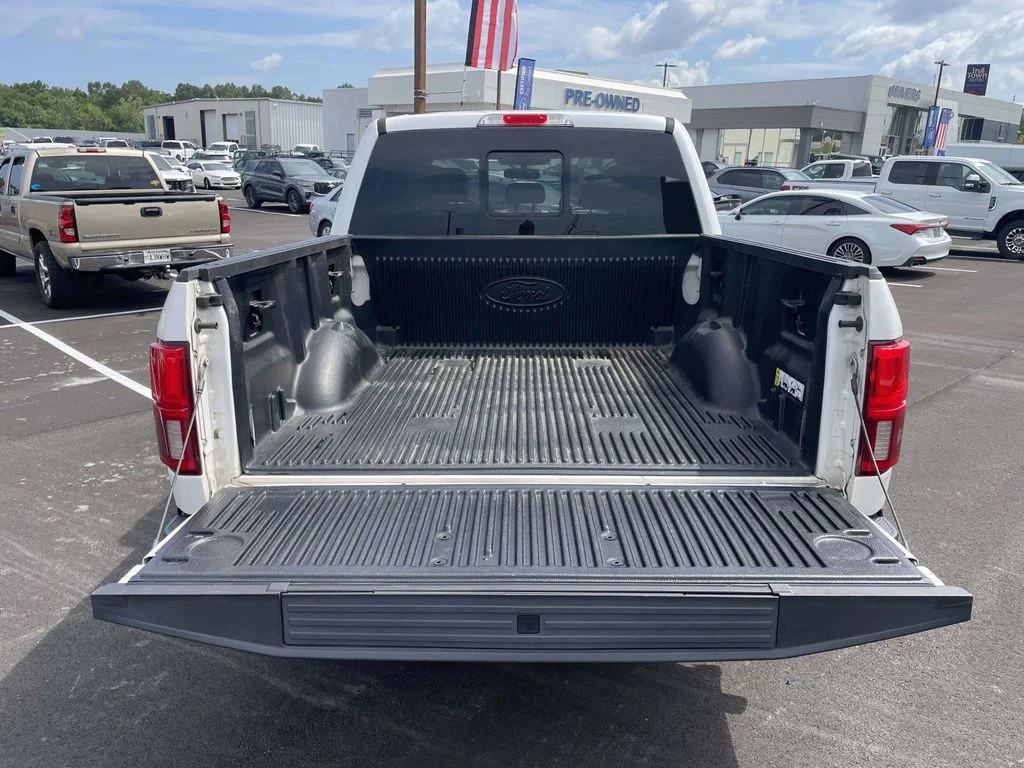 Certified Used 2019  Ford Lariat image 10