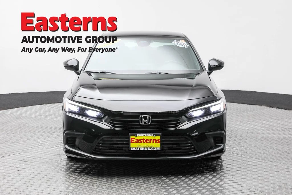 Used 2022 Black Honda Sport image 2