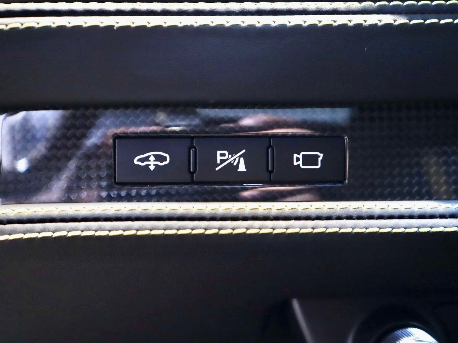 Certified Used 2022 Nero Ferrari  image 35