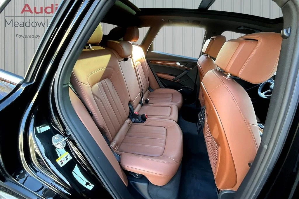 Used 2021 Black Audi 45 Premium image 25