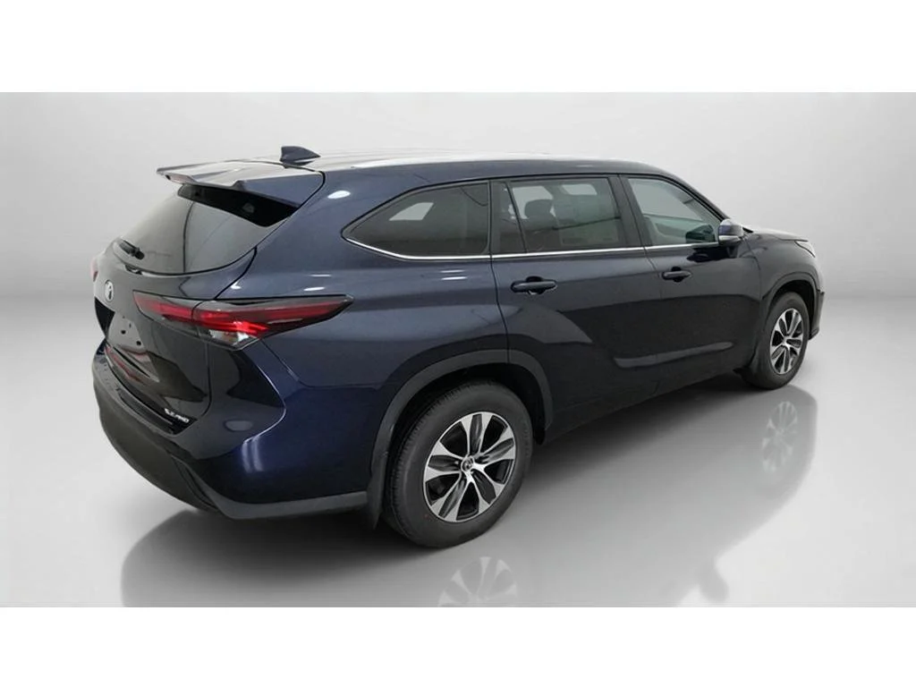 New 2026 Blueprint Toyota XLE image 9