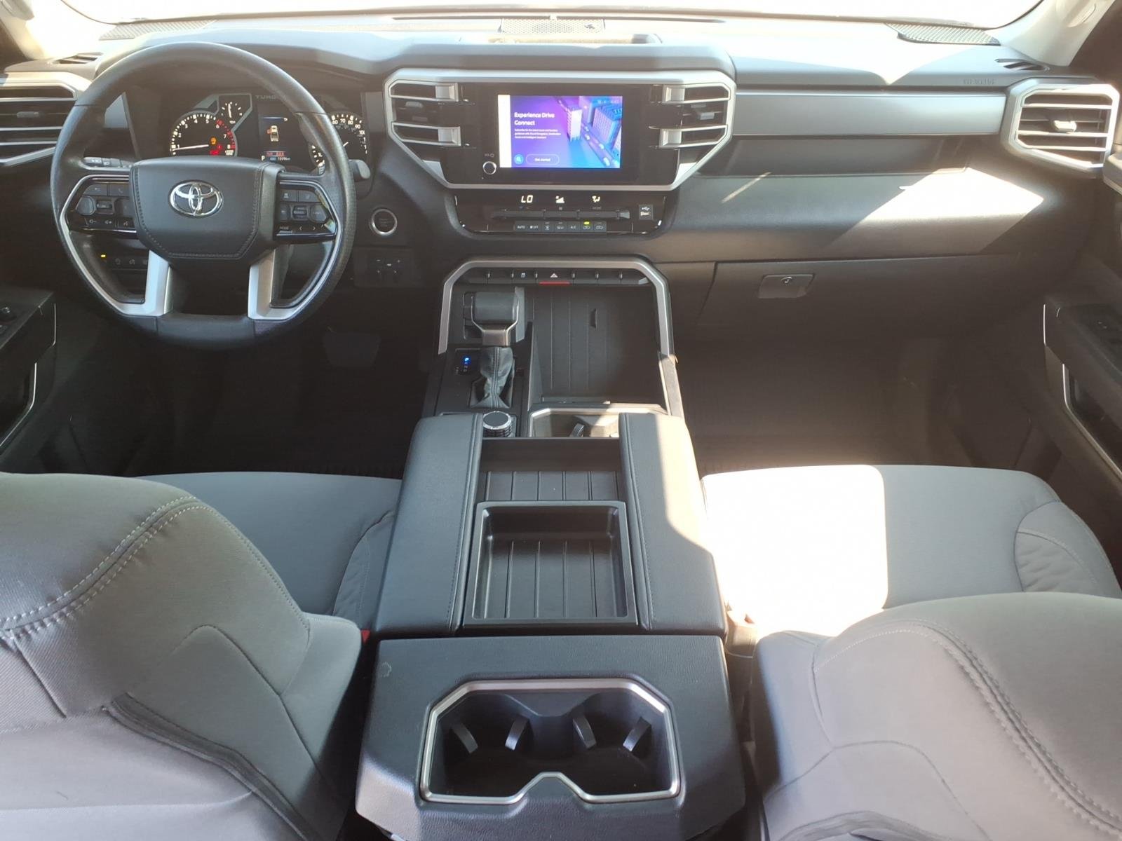 Used 2024 Ice Cap Toyota SR5 image 27