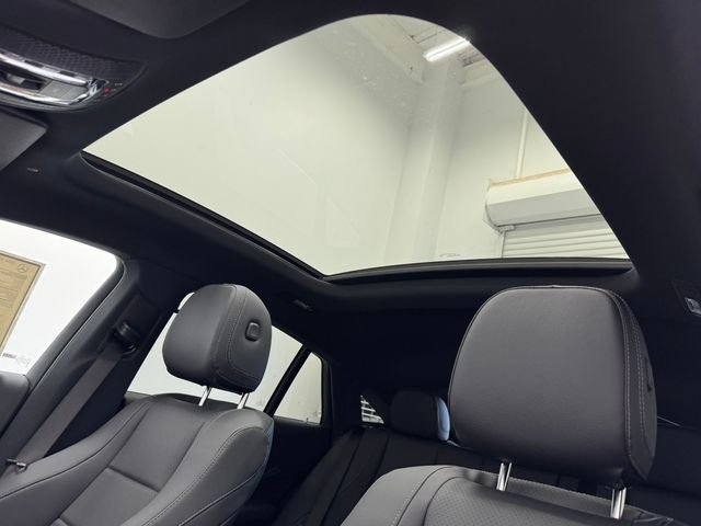 New 2026 MANUFAKTUR Alpine Grey Mercedes-Benz GLE 450 image 6