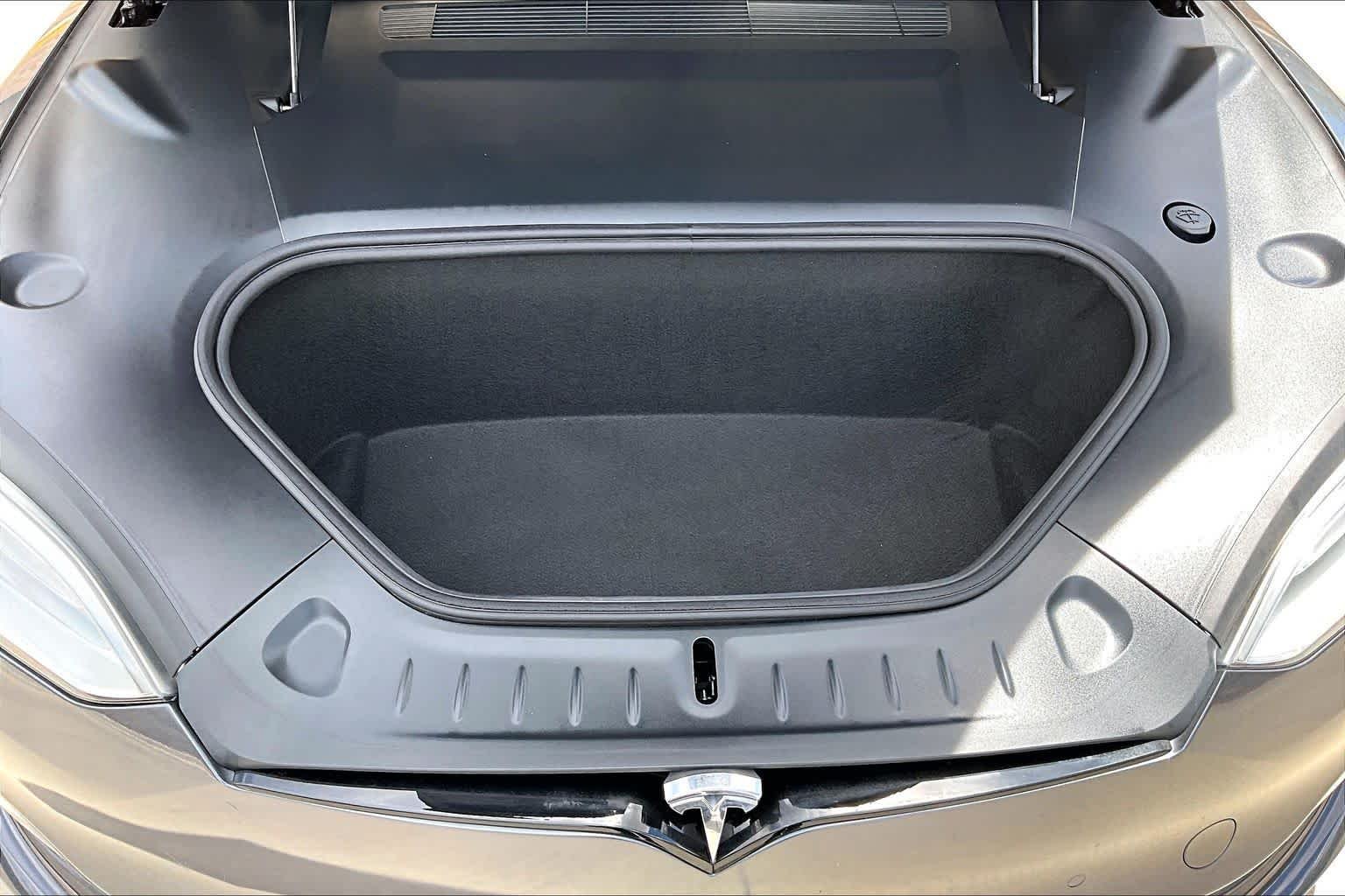 Used 2021 Midnight Silver Metallic Tesla Plaid image 23