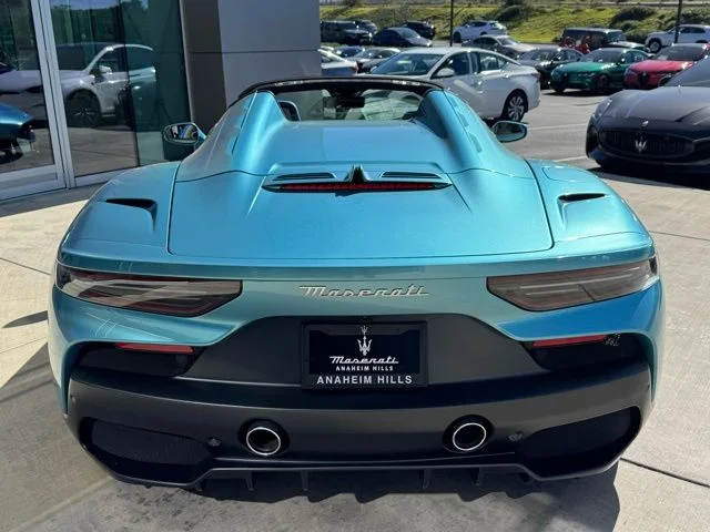 New 2024 AI AQUA RAINBOW Maserati Cielo image 11