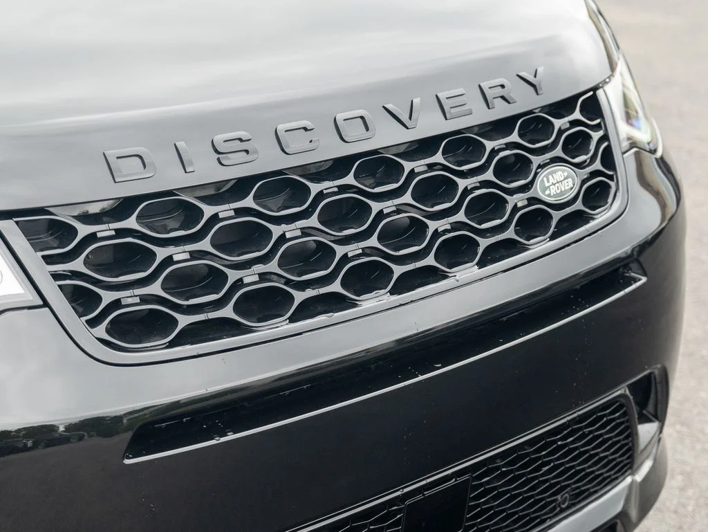 New 2026 Santorini Black Land Rover Landmark image 15