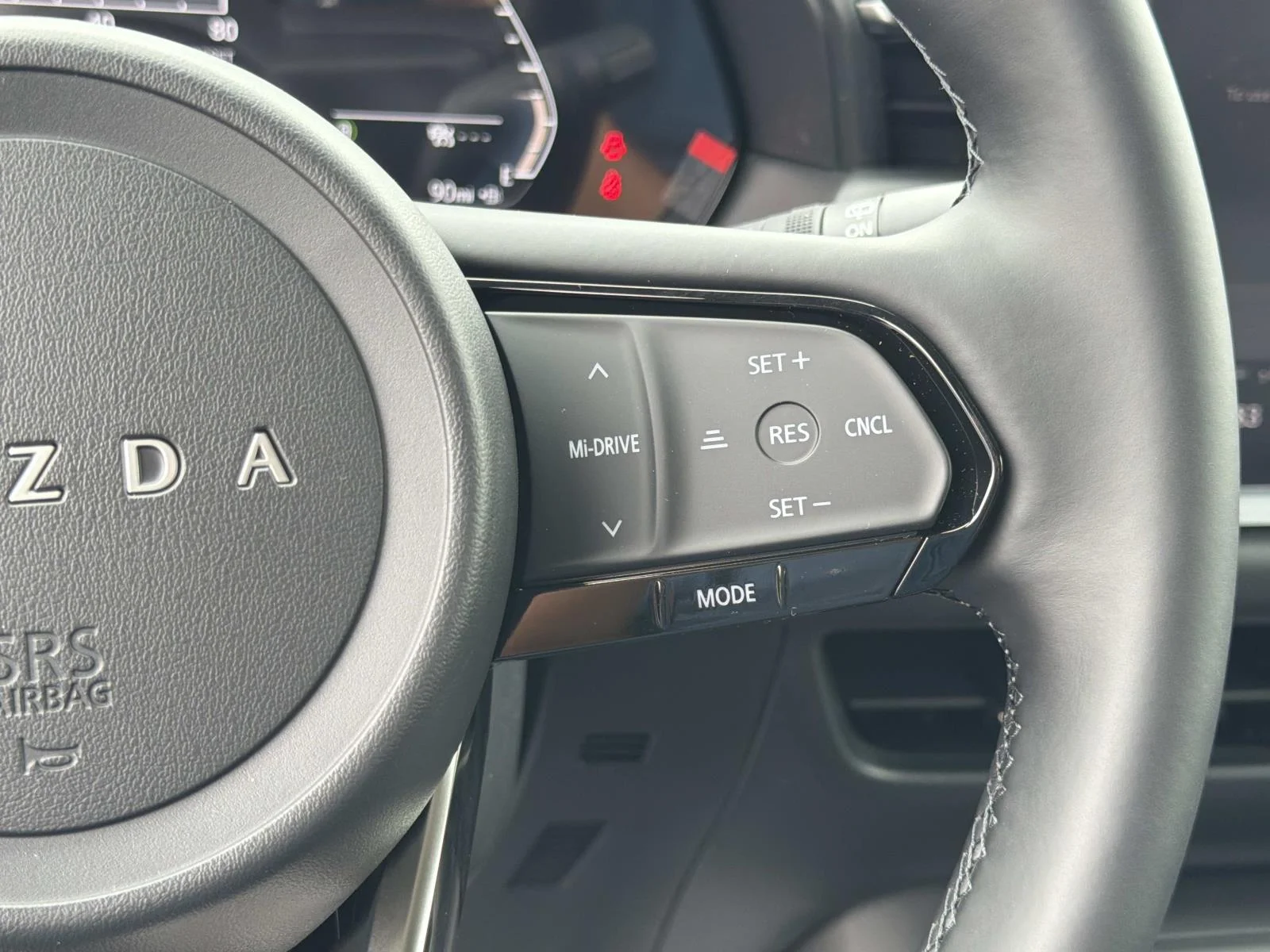 New 2026 Jet Black Mica Mazda 2.5 S Preferred AWD image 10