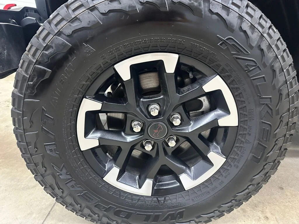 Certified Used 2026 Black Clearcoat Jeep Rubicon image 32