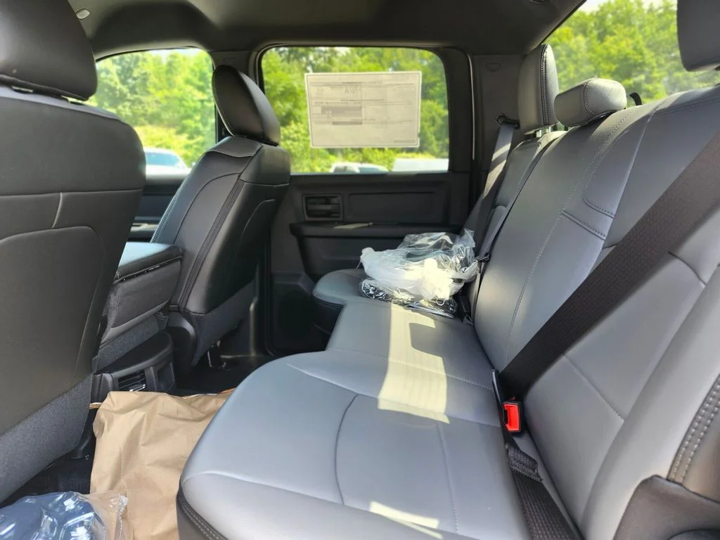 New 2026 Bright White Clearcoat RAM Tradesman image 15