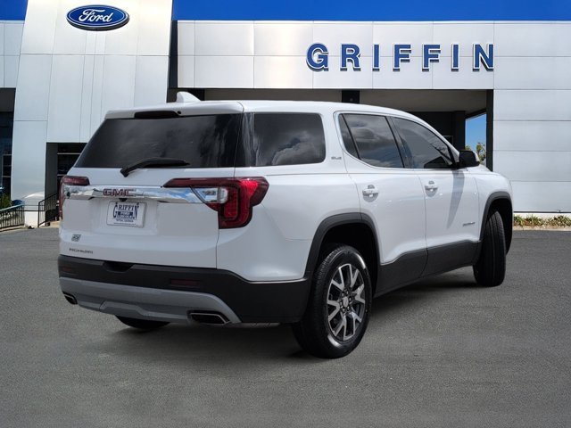 Used 2023 White GMC SLE image 4