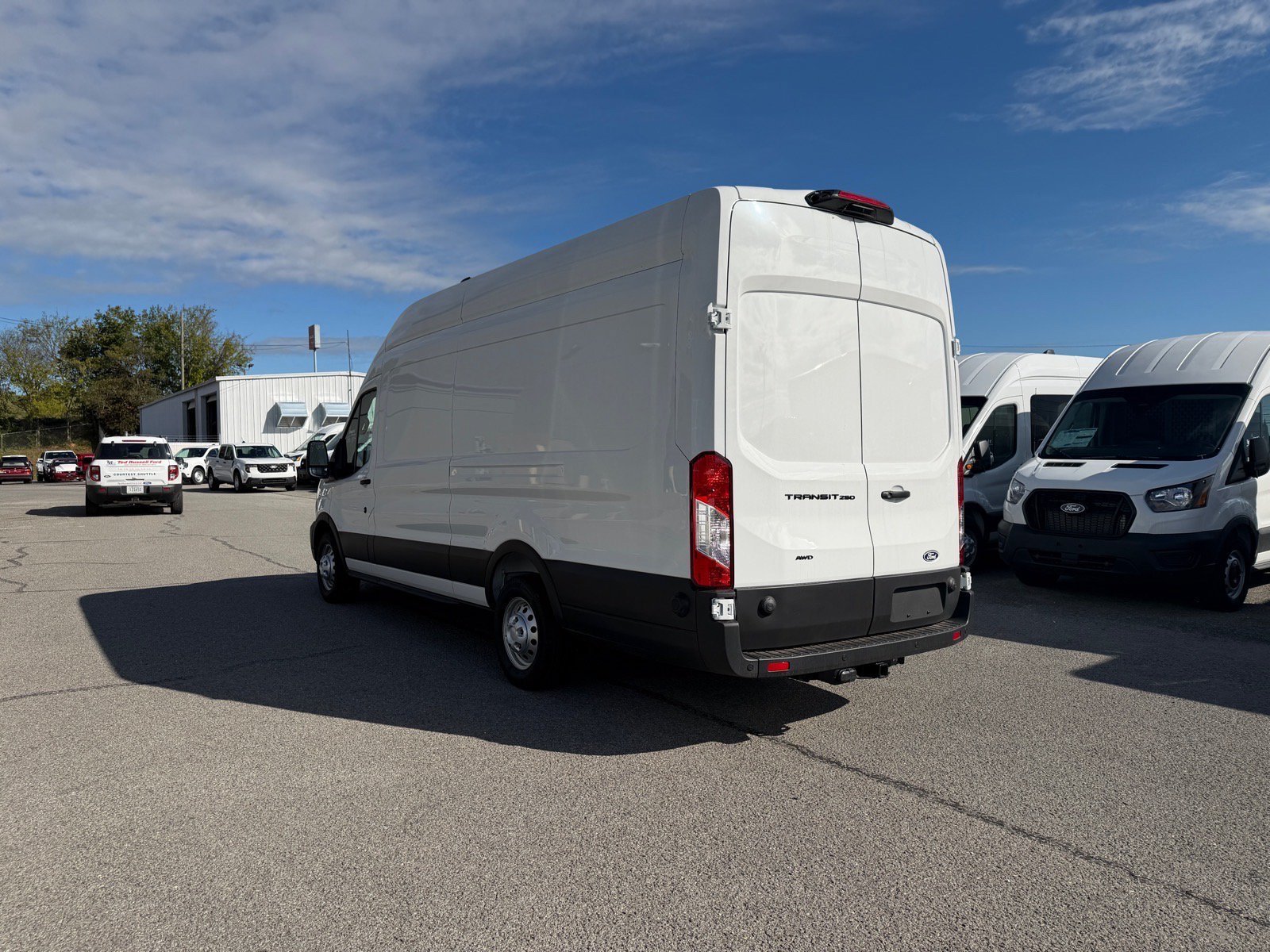 New 2027 Oxford White Ford Cargo Van image 4