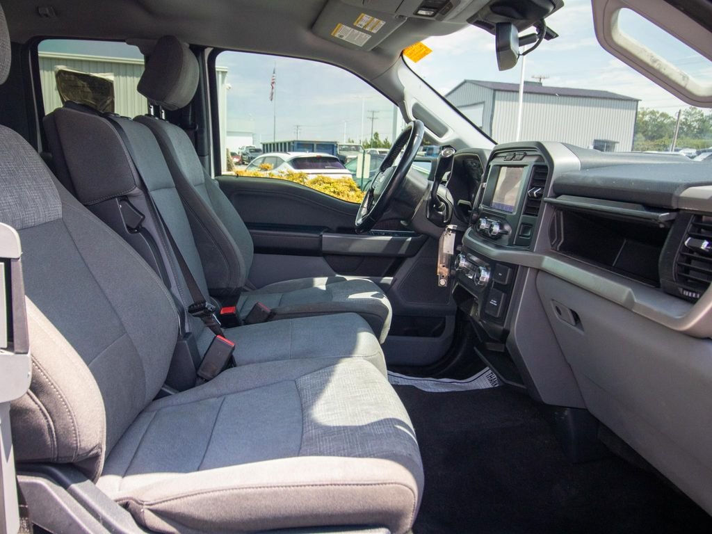 Used 2021 White Ford XLT image 18