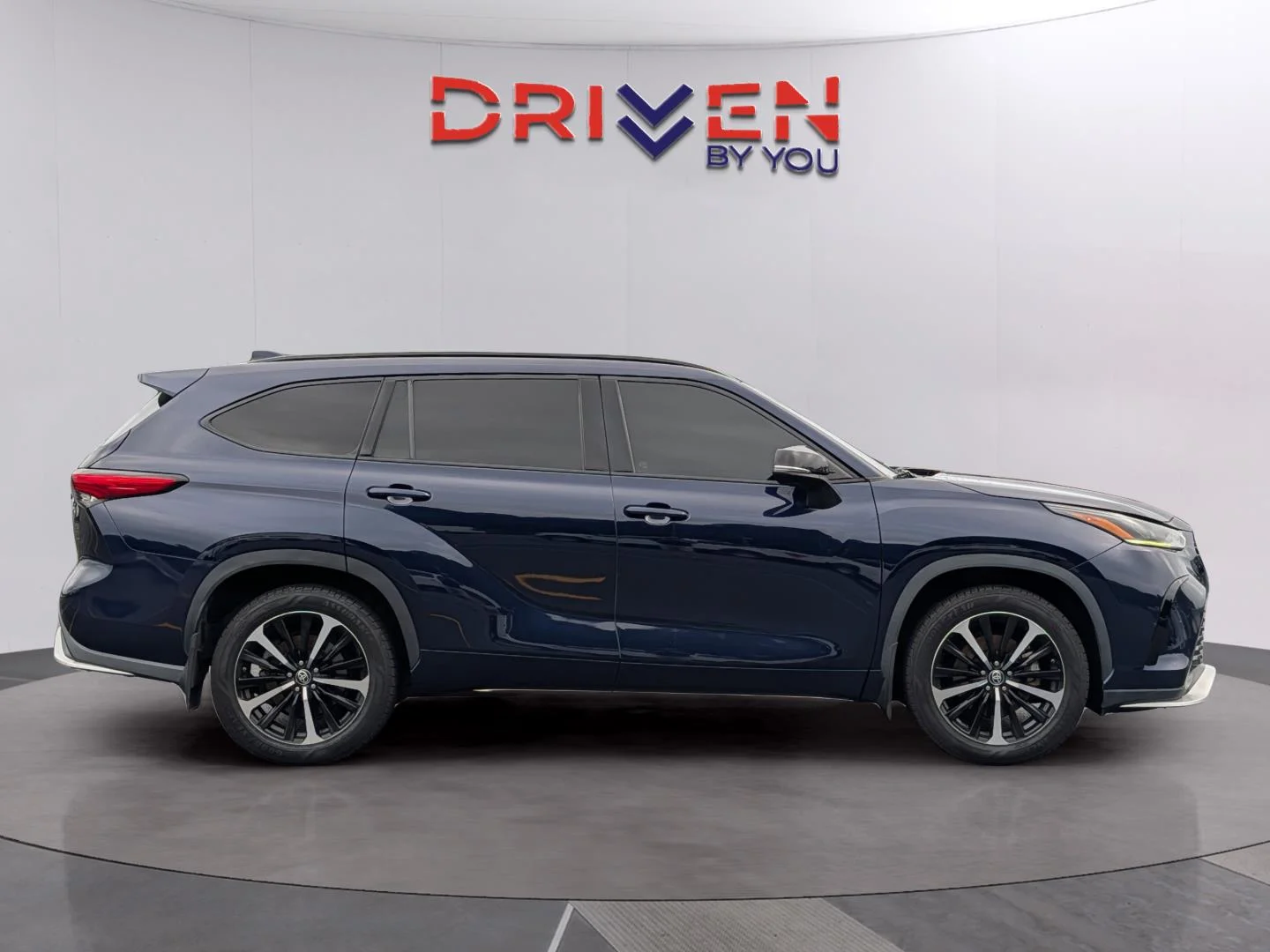 Used 2022 Blueprint Toyota XSE image 6