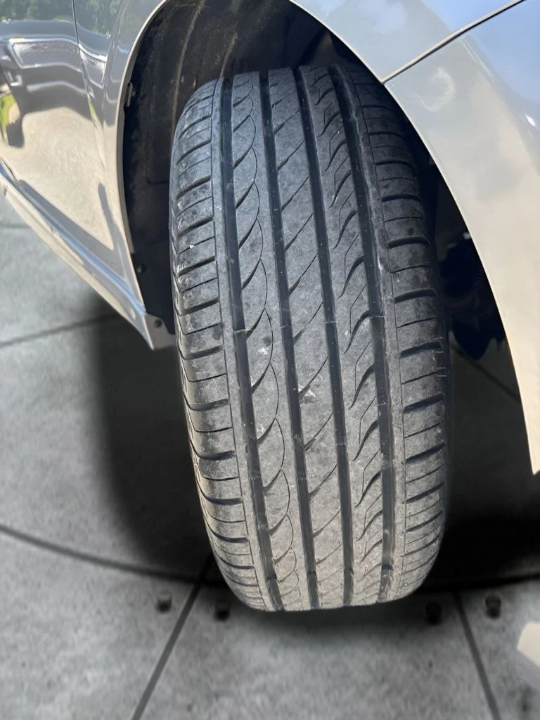 Used 2023 Gray Kia GT-Line image 33