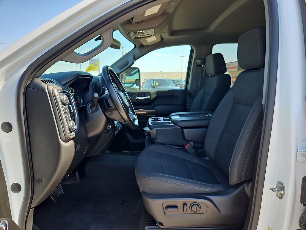 Used 2023 White Chevrolet LT image 15
