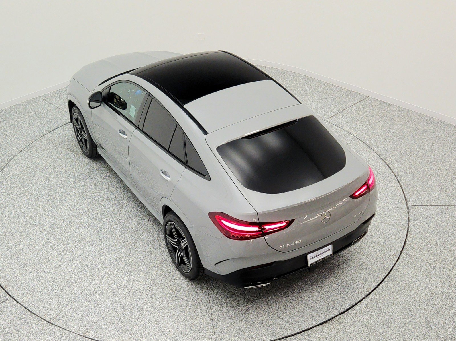 New 2026 MANUFAKTUR Alpine Grey Mercedes-Benz GLE 450 4MATIC® Coupe image 51