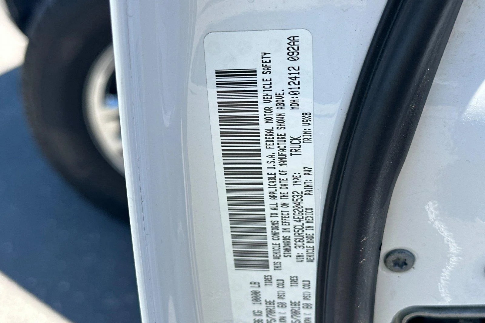 Used 2014 Bright White Clearcoat Ram Tradesman image 26