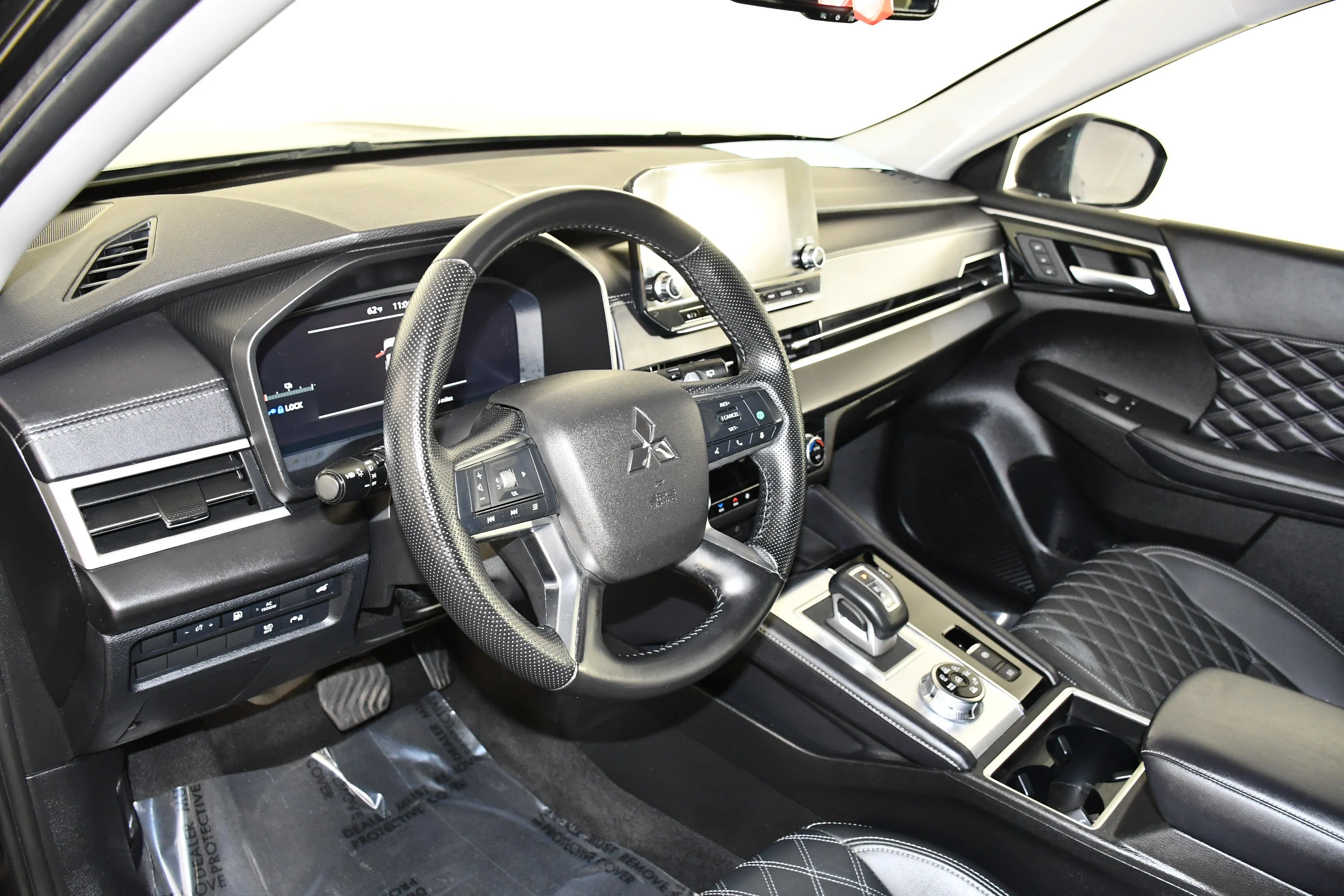 Certified Used 2024 Black Diamond Mitsubishi SEL image 37
