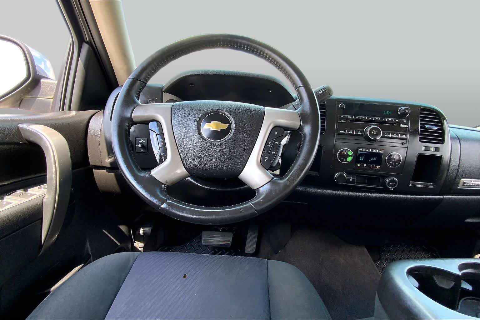 Used 2013 Graystone Metallic Chevrolet LT image 6