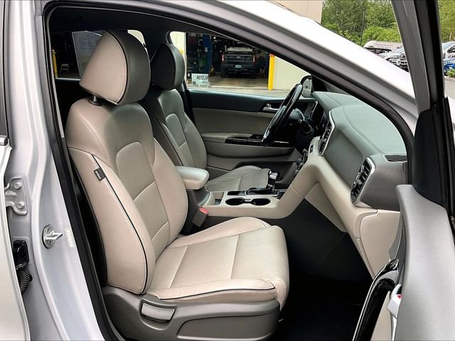 Used 2019 Silver Kia EX image 7