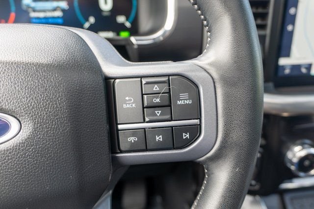 Used 2023 Gray Ford Lariat image 25