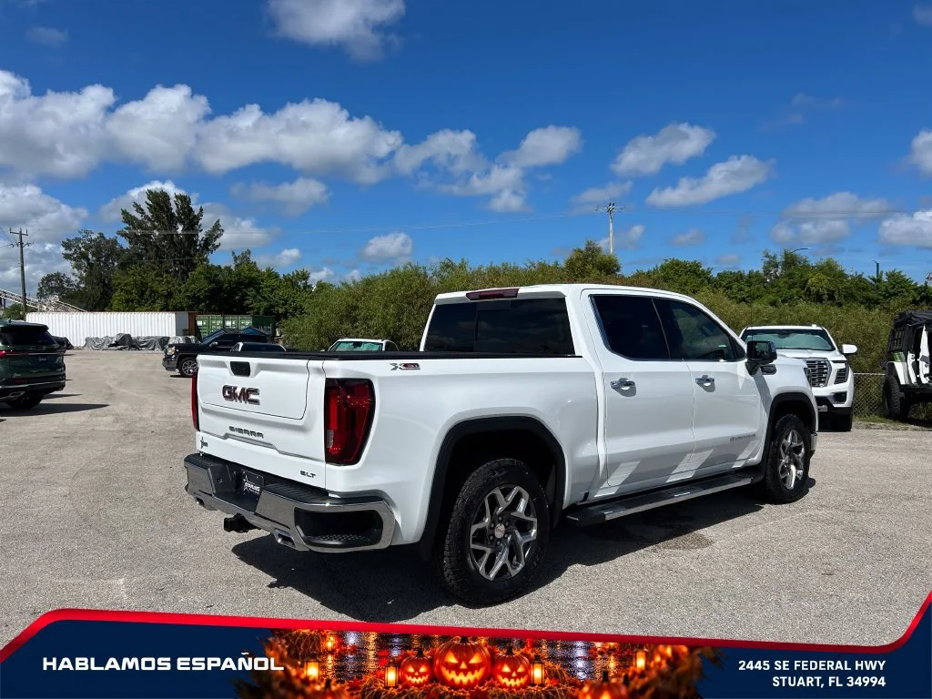 New 2026 Summit White GMC SLT image 7