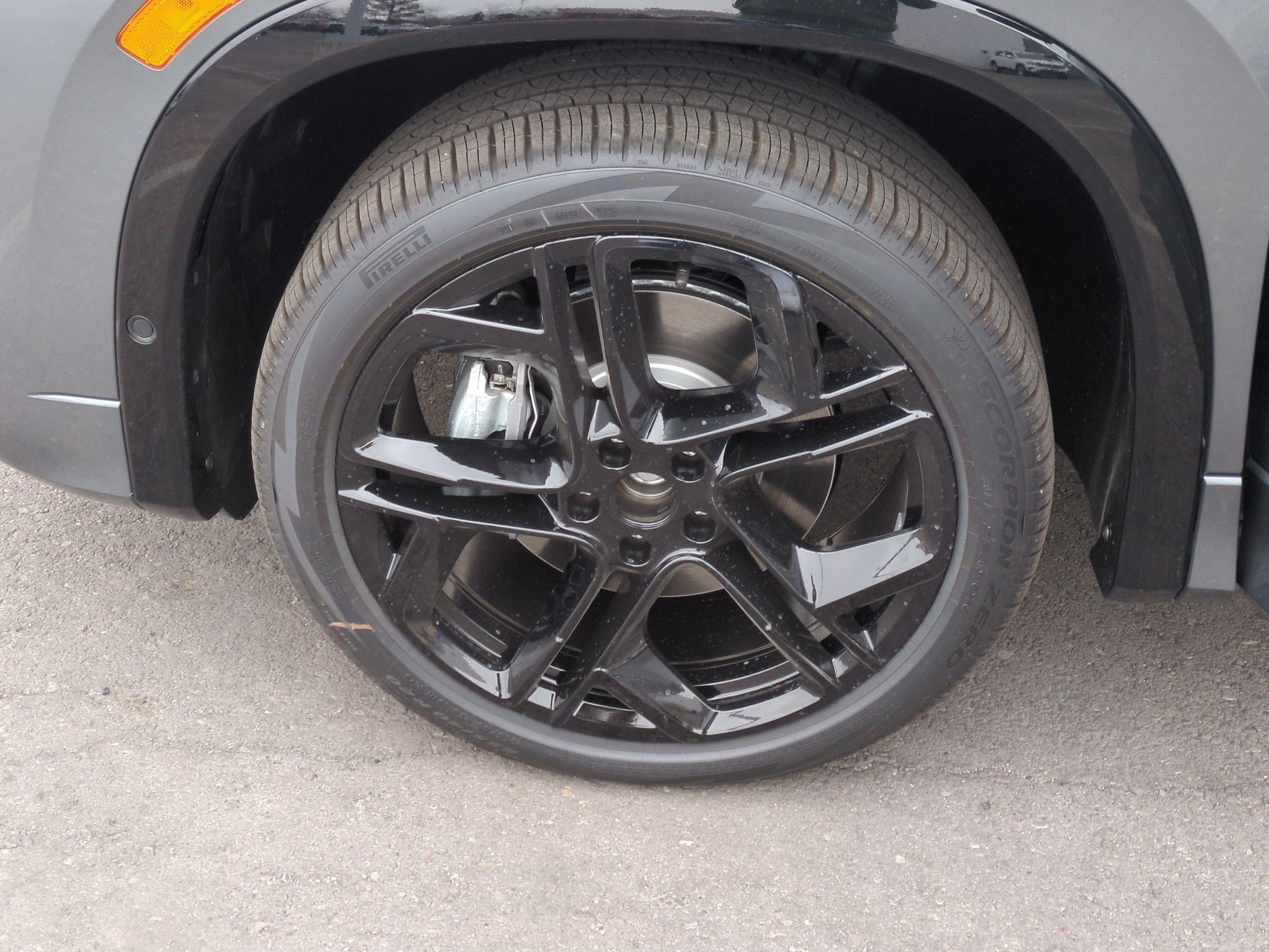 New 2026 Platinum Gray Metallic Volkswagen SE R-Line Black image 15