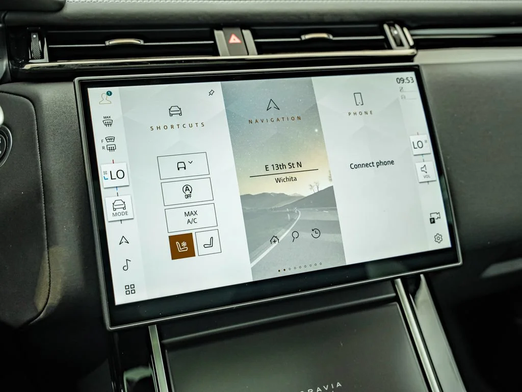 New 2026 Fuji White Land Rover Belgravia Edition image 25