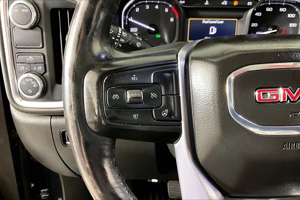 Used 2020 Black GMC SLE image 11