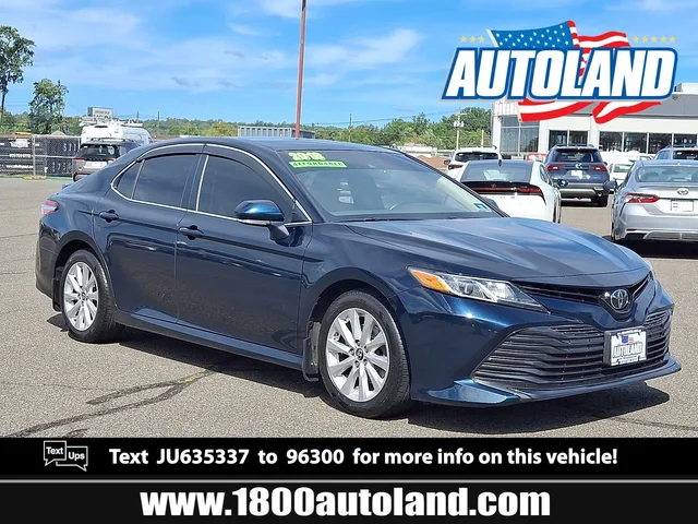 2018 Toyota Camry LE