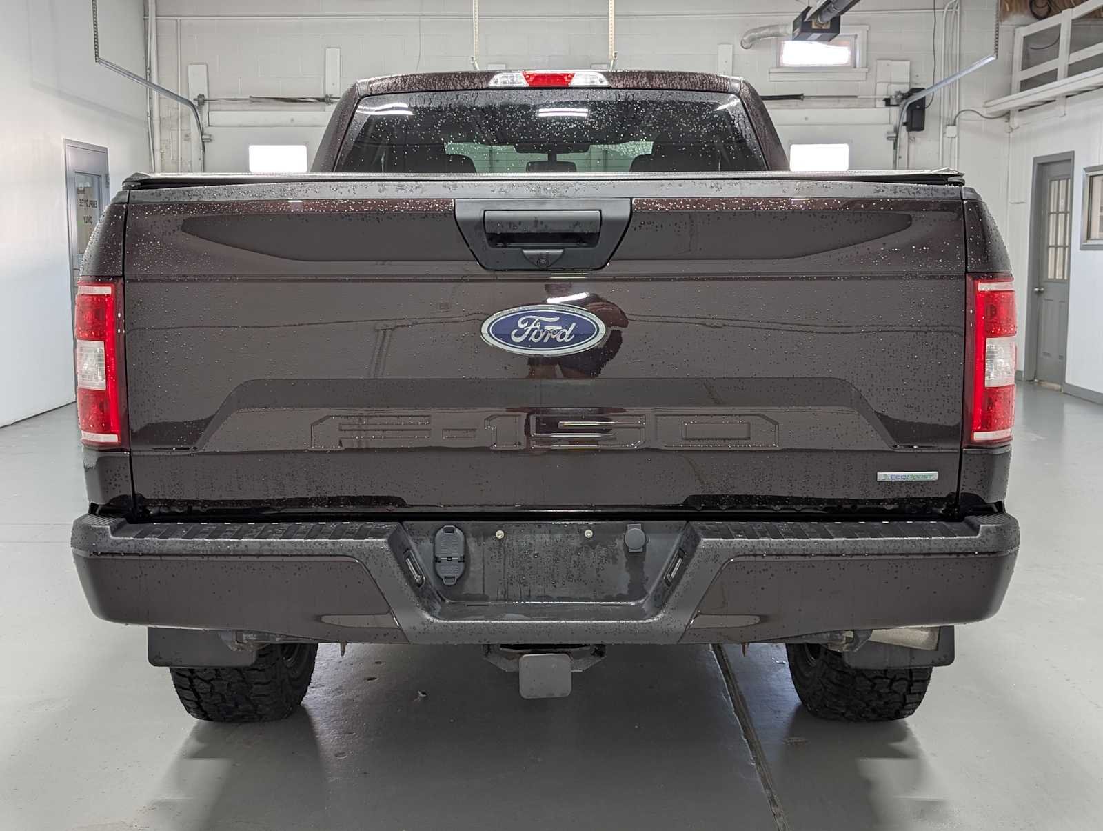 Used 2020 Magma Red Ford XL image 9