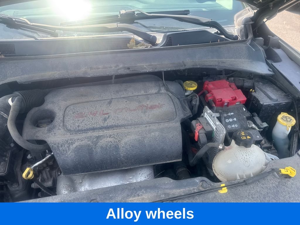Used 2020 Green Jeep Latitude image 23