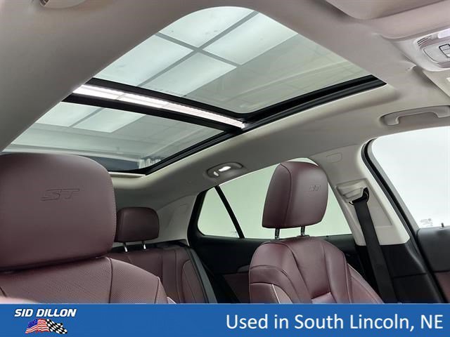 Used 2025 Moonstone Gray Metallic Buick Sport Touring image 23