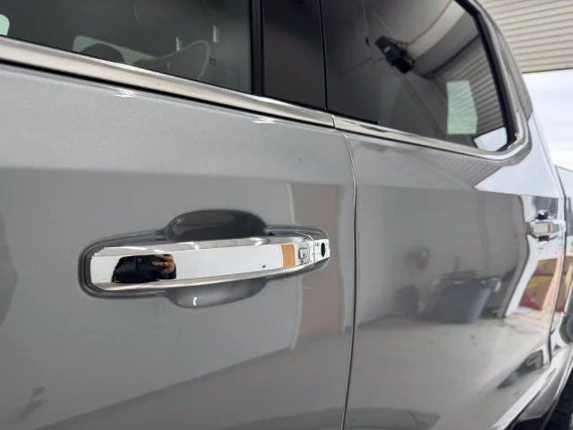 Used 2024 Sterling Metallic GMC Denali Ultimate image 39