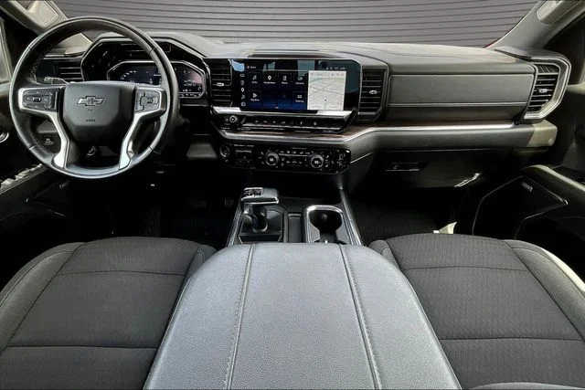 Used 2024 White Chevrolet RST image 8