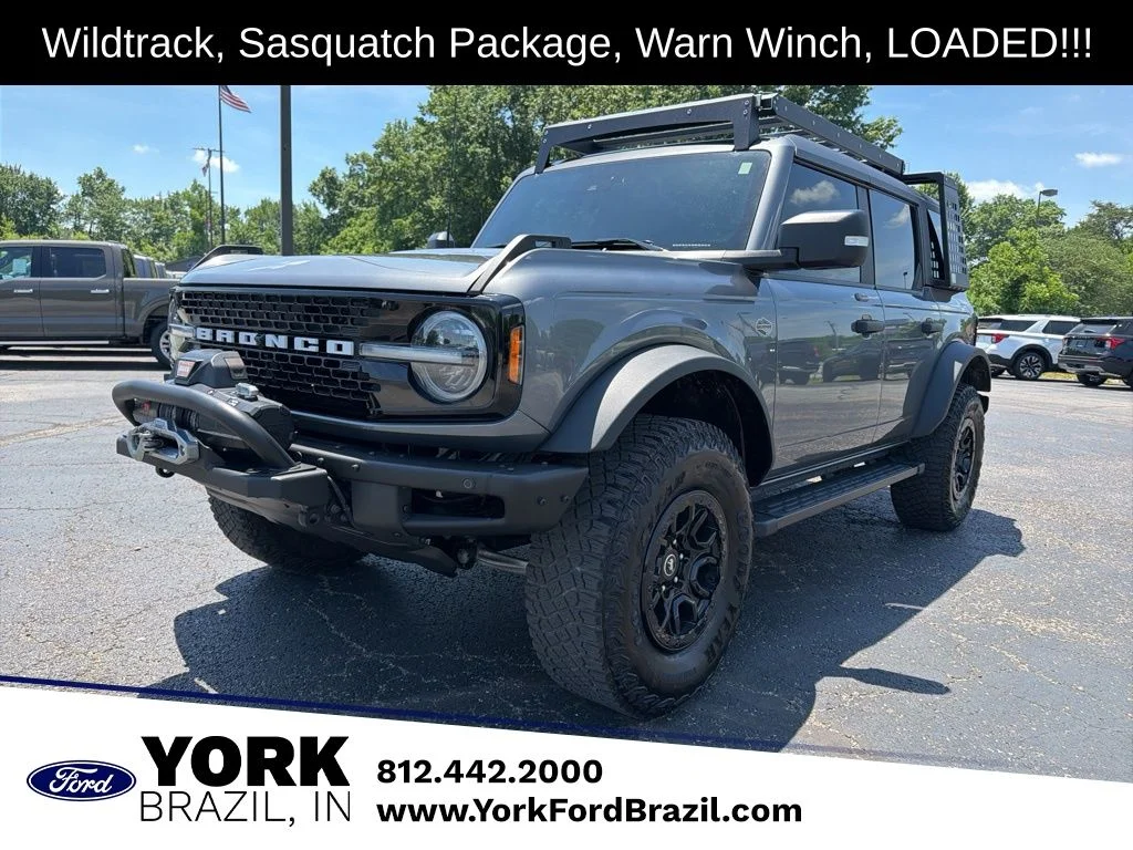 Used 2022 Gray Ford Wildtrak image 1