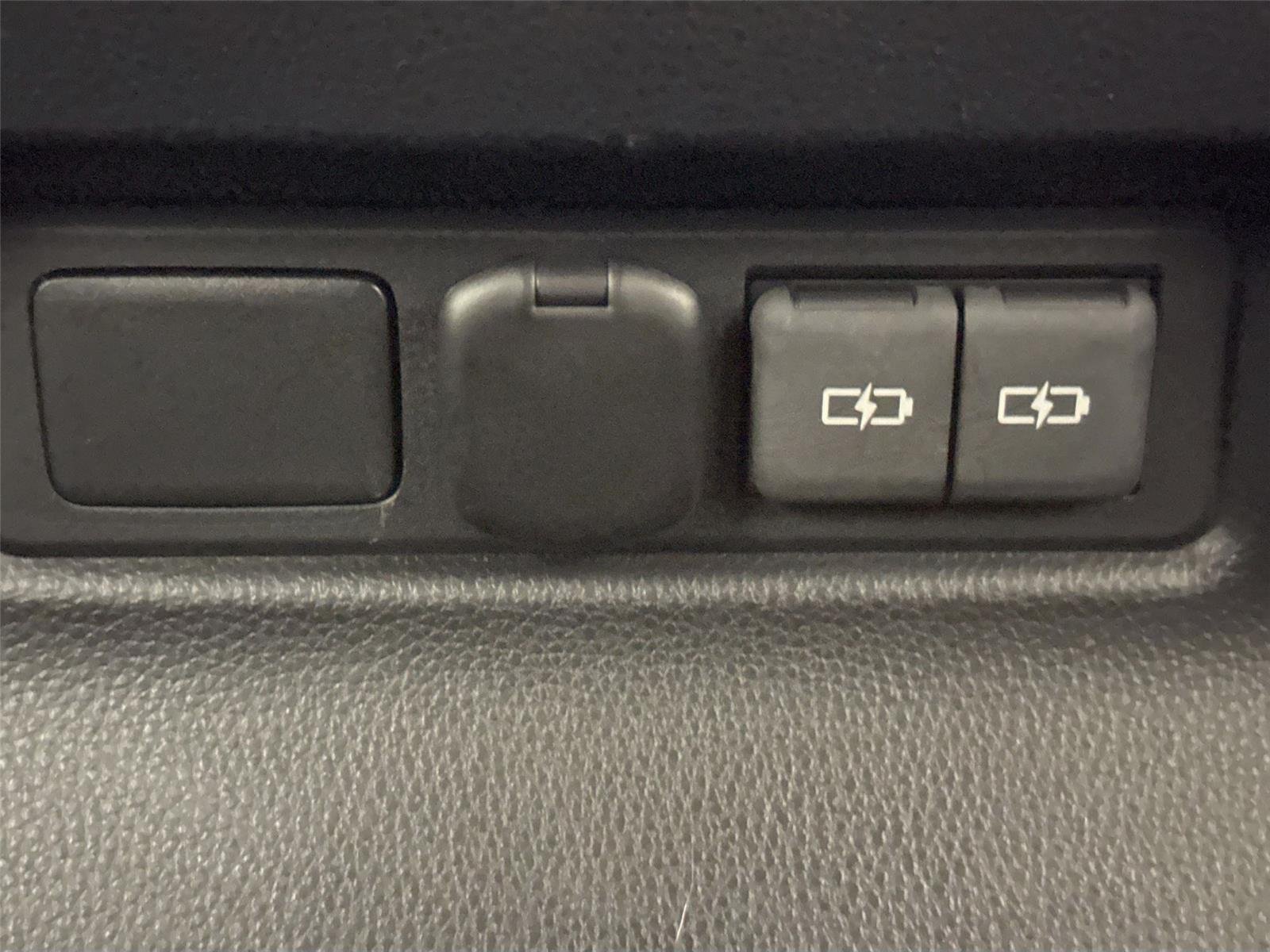Used 2025 Black Toyota Base image 37