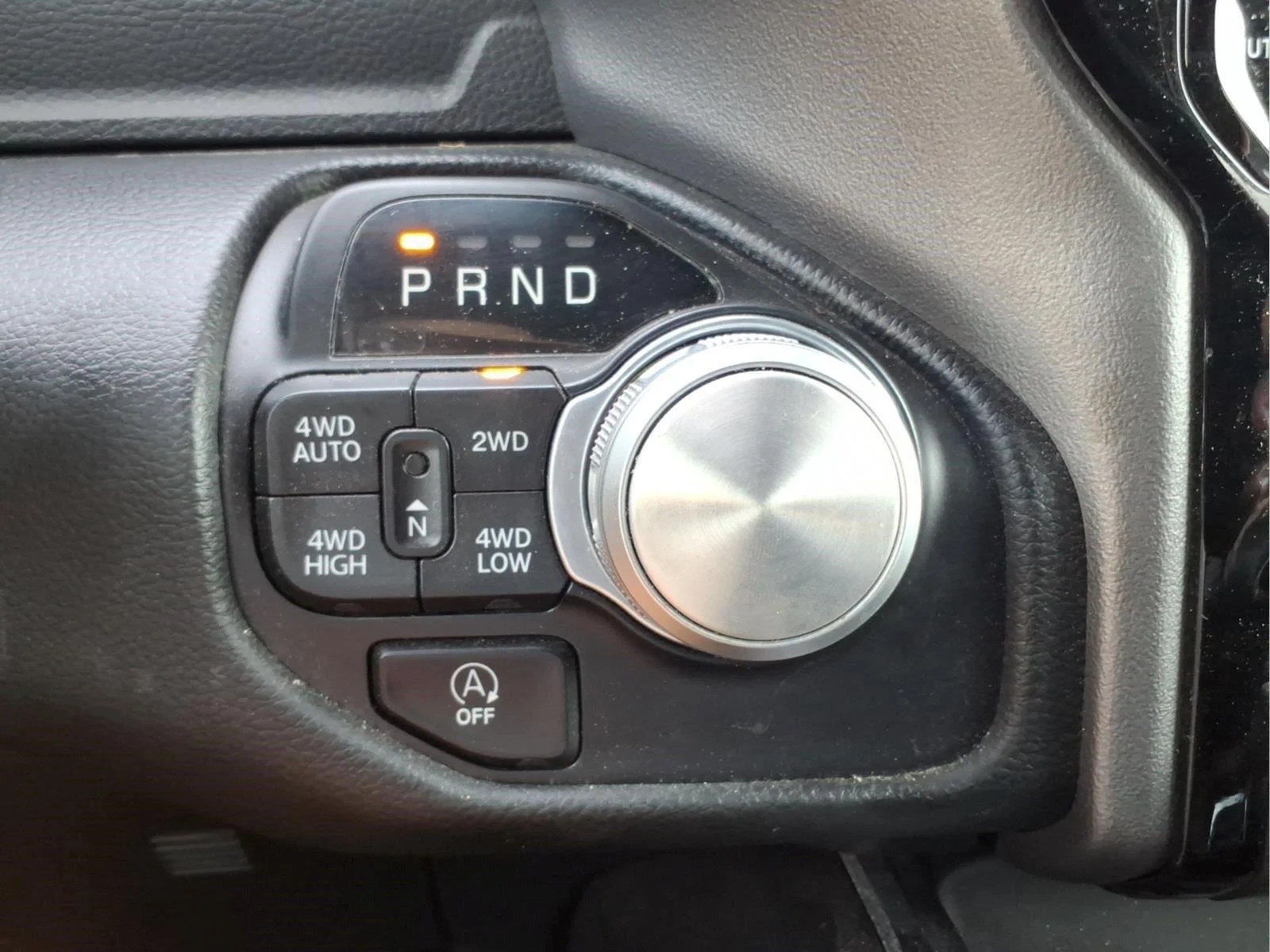 Used 2023 Diamond Black Crystal Pearlcoat Ram Laramie image 25