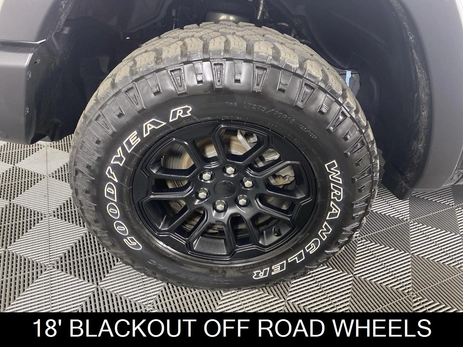 Used 2025 Bright White Clearcoat Ram Rebel image 14