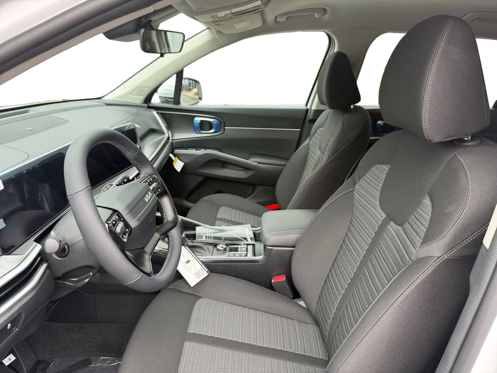 New 2026 Glacial White Pearl Kia LX image 11