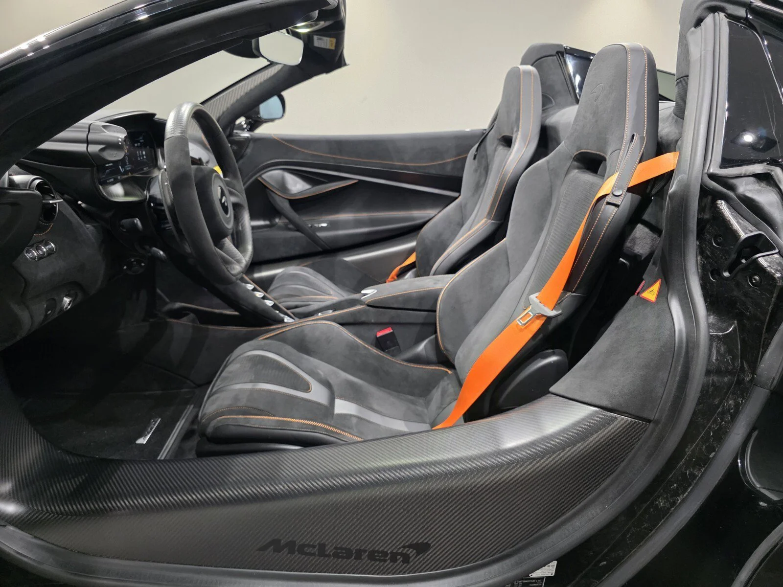 New 2025 MSO Borealis Black McLaren Spider image 6