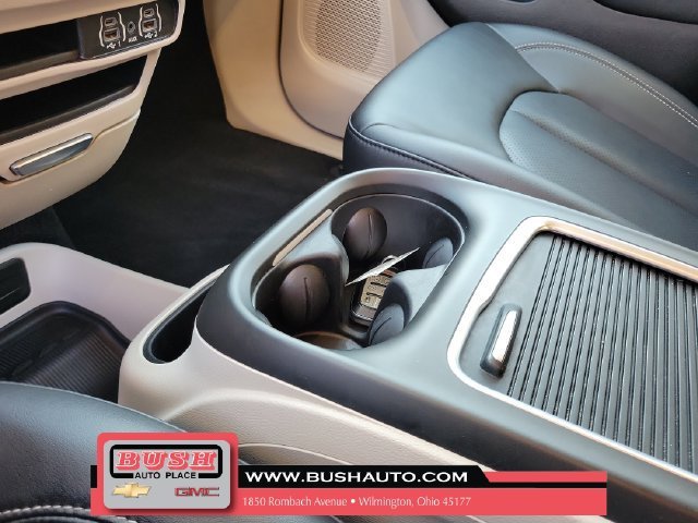 2024 Chrysler Pacifica Touring L - Photo 29