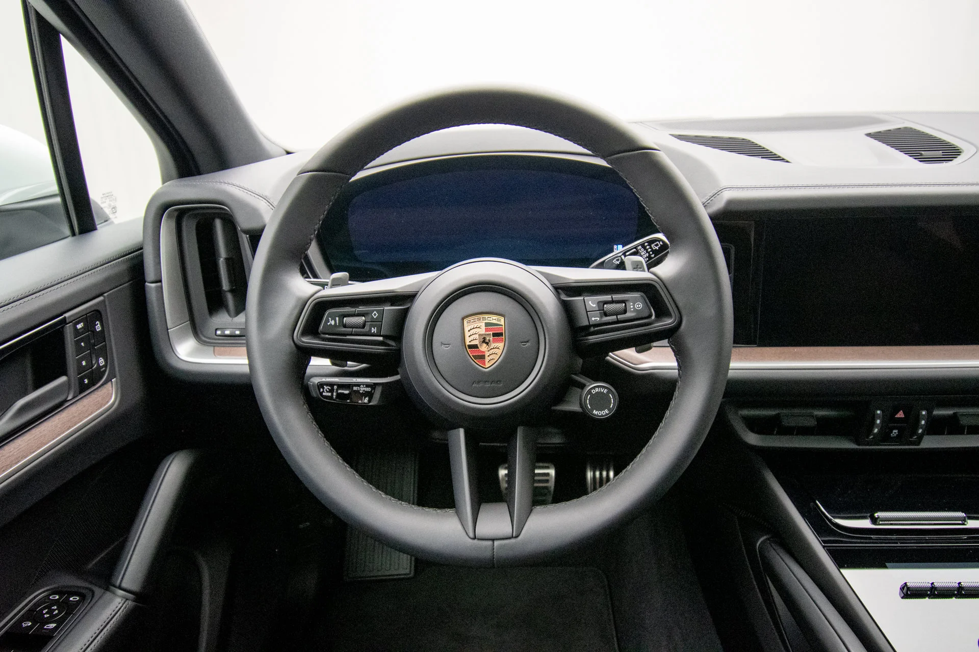 Used 2025 White Porsche S image 11