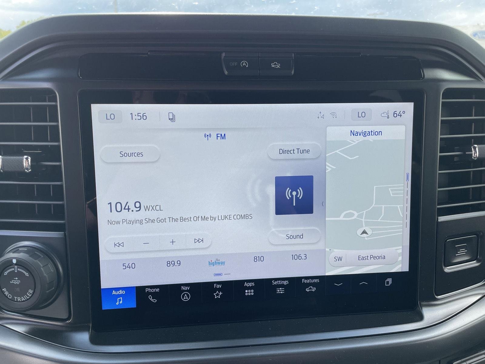 New 2026 Carbonized Gray Metallic Ford Tremor® image 29