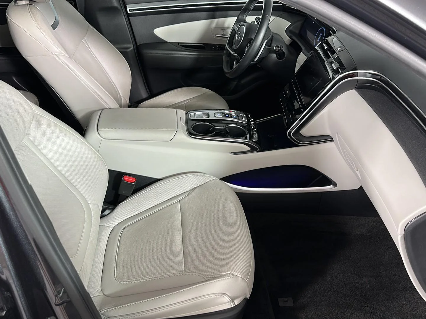 Used 2023 Portofino Gray Hyundai Limited image 20