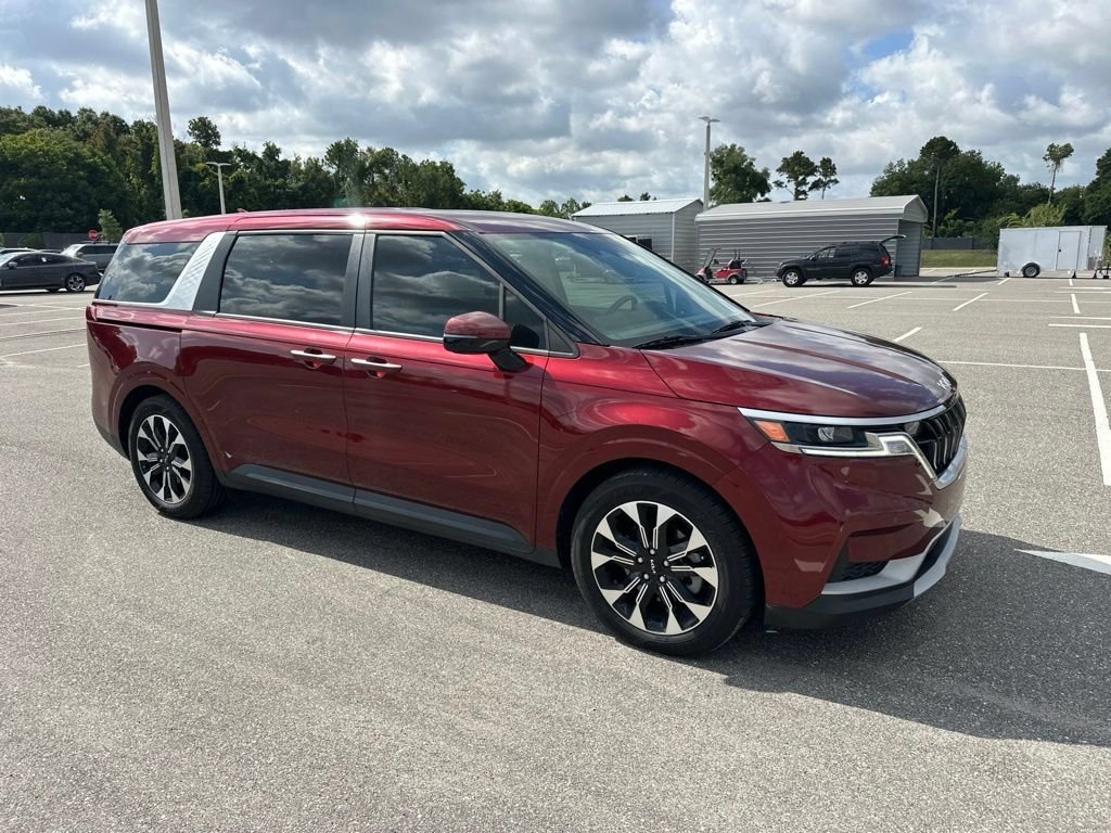 Used 2023 Red Kia EX image 2